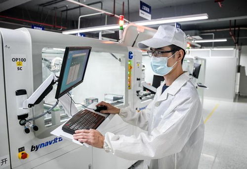 北斗高精度定位 讓智能汽車更聰明，與世界同行