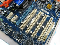 技嘉GA-M720-ES3 Rev. 1.0主板產品圖片展示與簡介